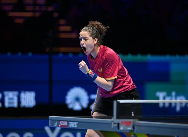 孙颖莎险胜埃及小将高达晋级四强 七局鏖战书写