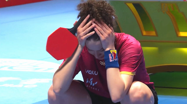 孙颖莎险胜埃及小将高达晋级四强 七局鏖战书写