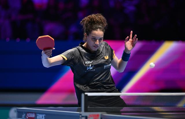 孙颖莎险胜埃及小将高达晋级四强 七局鏖战书写