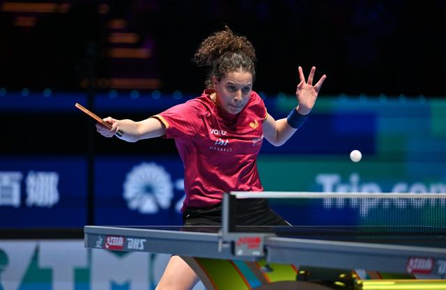 孙颖莎险胜埃及小将高达晋级四强 七局鏖战书写