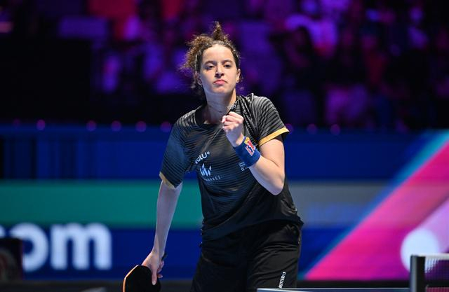 孙颖莎险胜埃及小将高达晋级四强 七局鏖战书写